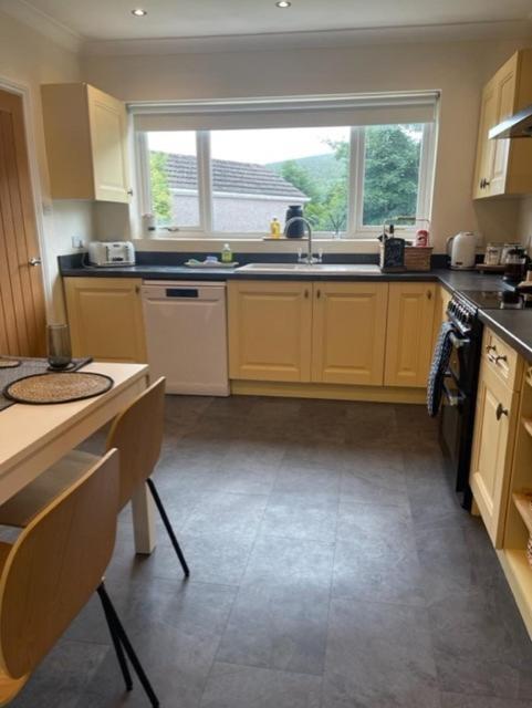 Devonshire Bungalow - Close To The Coast & Lakes. Villa Cleator Bagian luar foto